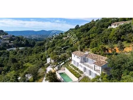 villa avec piscine grimaud (83)