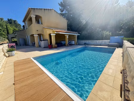 vente maison 6 pièces 135 m² aups (83630)