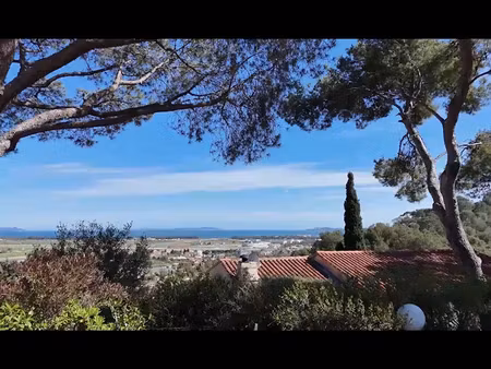 vente maison 7 pièces 390 m² à hyeres (83400)  2 150 000 €