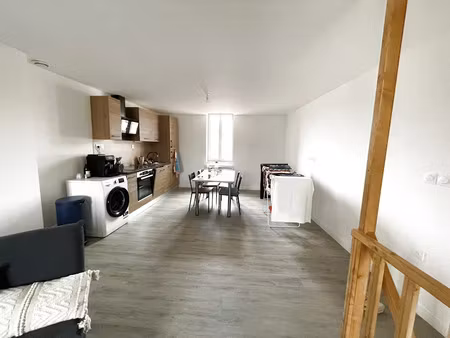 location appartement 3 pièces 53 m² à saint-pourçain-sur-sioule (03500)  585 €