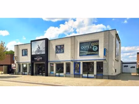 te koop: winkel / toonzaal 386 m² met ruime woonst ( mome...