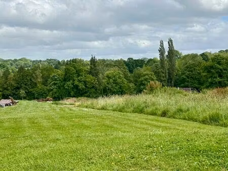 terrain à bâtir à 5 kms de pont l'evêque  au calme   bel environnement