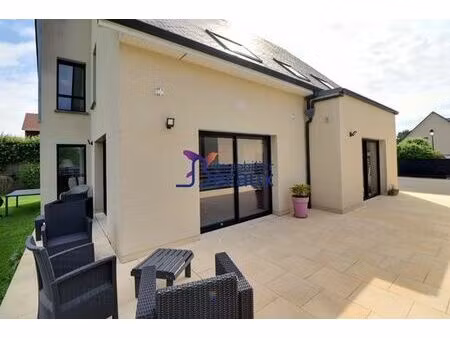 prestigieuse maison en vente roumare  normandie