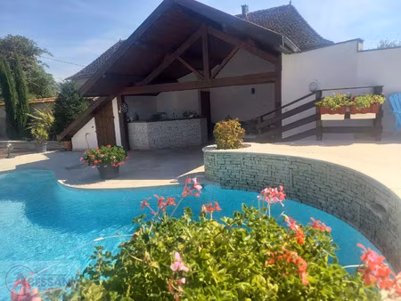 vente maison 7 pièces 220 m² les avenières veyrins-thuellin (38630)