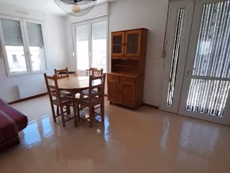 location meublée appartement 2 pièces 35 m² à cubieres (48190)  250 €