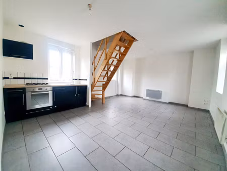 maison de 46m2 avec 3 pièces en location à desvres (62)