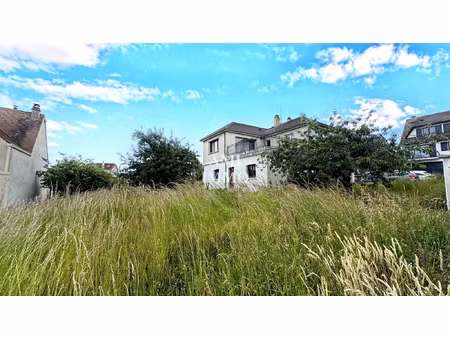 maison place de la ferme