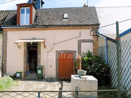entre vendôme et chateaudun  maison à vendre 5 pièces droue (41)