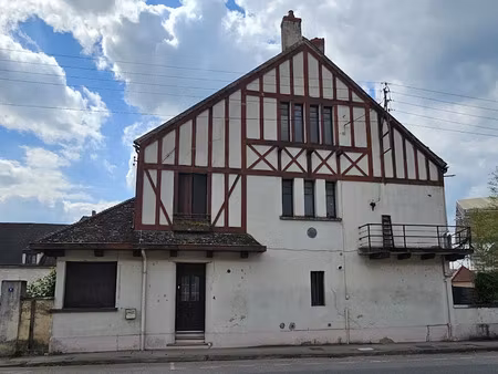 vente maison 5 pièces 122 m² à clamecy (58500)  65 000 €