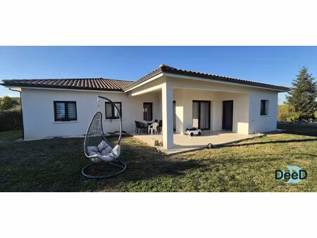 maison récente 6 pièces de plain pied