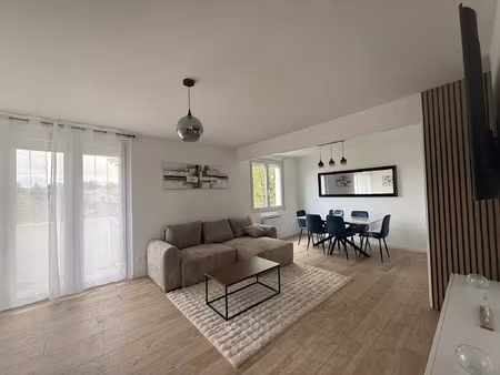 vente appartement 4 pièces 80 m² carbon-blanc (33560)