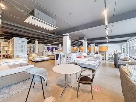 local commercial à louer à ypres