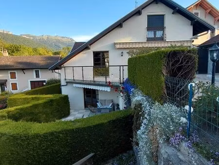 maison bourgeoise xviii e siècle à cessy 260 m2   7 pièces