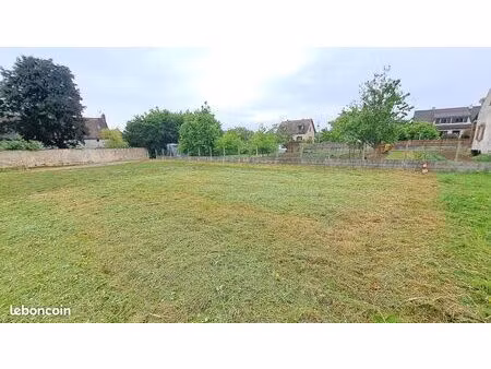 terrain 368 m² vaugrigneuse