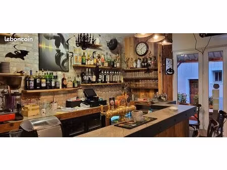 bar  restaurant 107 m² colmars