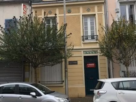 vente hotel particulier vichy