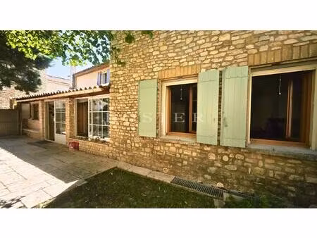 vente maison 6 pièces 150 m² gordes (84220)