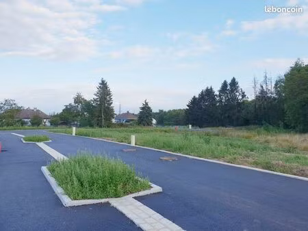 terrain viabilisé 444 m²