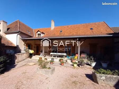 ferme 6 pièces 138 m²