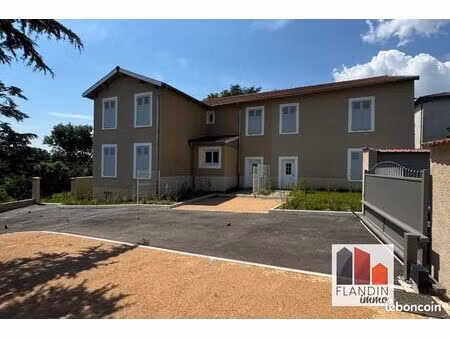 appartement 4 pièces 126 m²