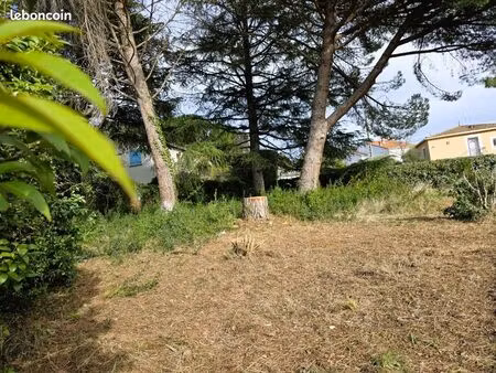 terrain 350 m² milhaud