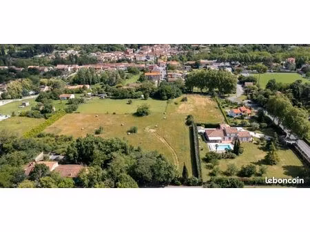 terrain 387 m² calmont