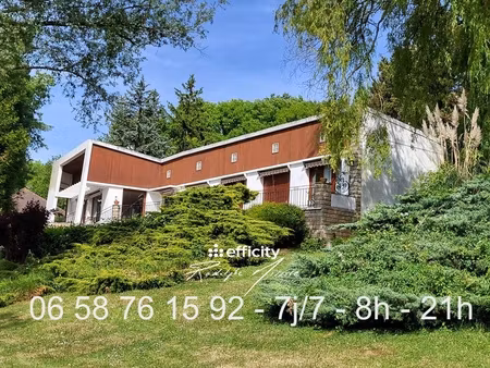 maison 8 pièces - 180 m²