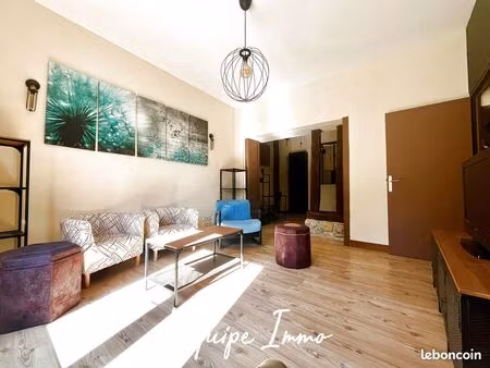 maison 6 pièces 137 m²