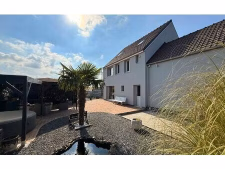 maison escoville 172 m² t-6 à vendre  349 800 €