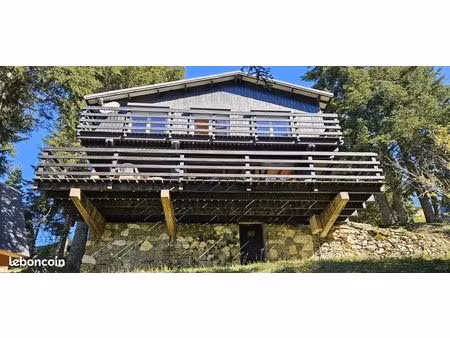 chalet 6 pièces 126 m²