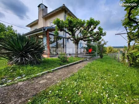 maison 6 pièces 170 m²