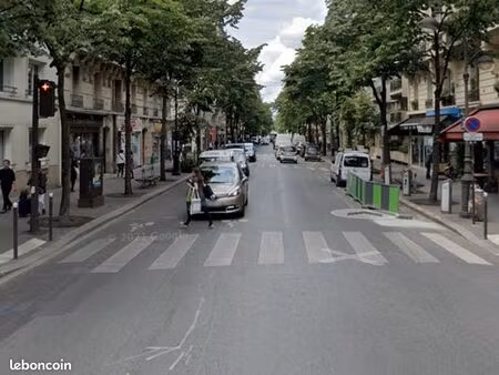 boutique 186 m² paris