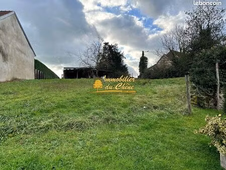 terrain 1625 m² servigney