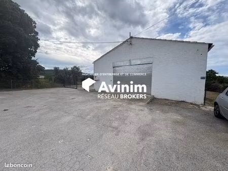 entrepôt 461 m² saint-cyr-sur-mer