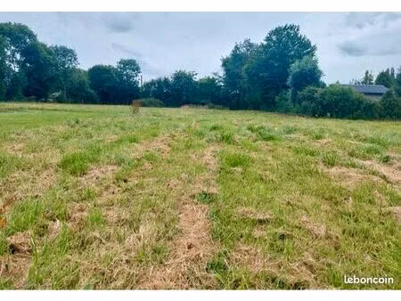 terrain constructible 1500m2