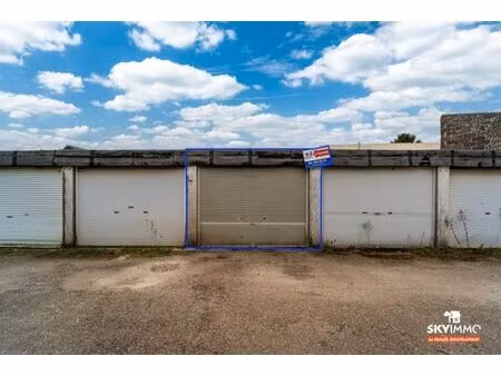1 garage de 17 m² à 16.000€ sur ans - en bon etat