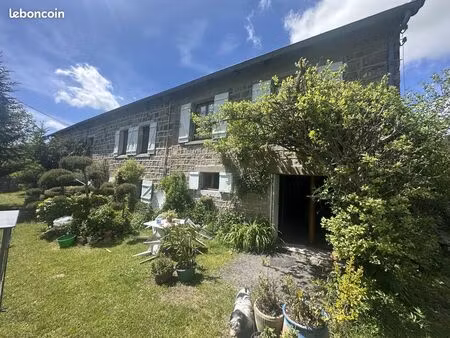 ferme 6 pièces 296 m²