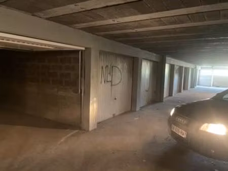 garage