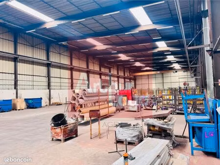 local 3150 m² castelculier