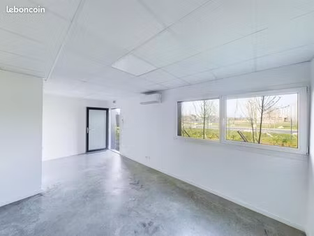 local d'activité 145 m²