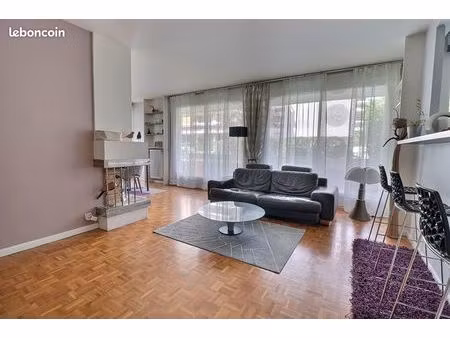 appartement 3 pièces 74 m²