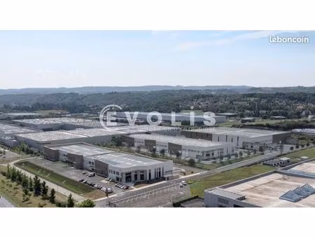 local d'activité 20 600 m²