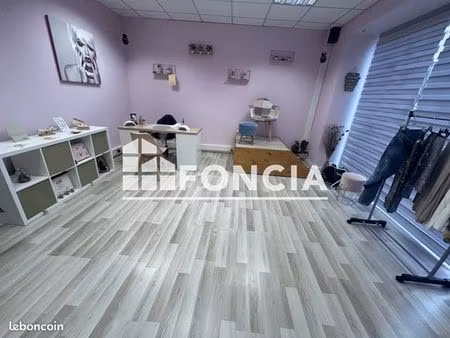 local commercial 85 m²