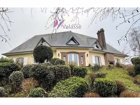 pavillon 6 pièces 165 m²