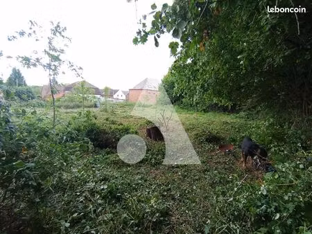 terrain 850 m² frasnoy