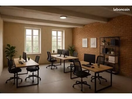 à louer – local commercial 140m² + 12m2 de terasse – place lalaque villebourbon