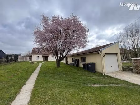 pavillon 5 pièces 93 m²