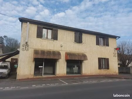 maison de village 7 pièces 170 m²