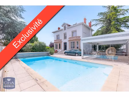 maison à vendre 9 pièces 230 m² - lorette (42) - 690 000€