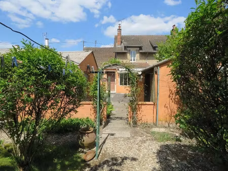 vente maison 5 pièces 96 m² à lamotte-beuvron (41600)  85 000 €